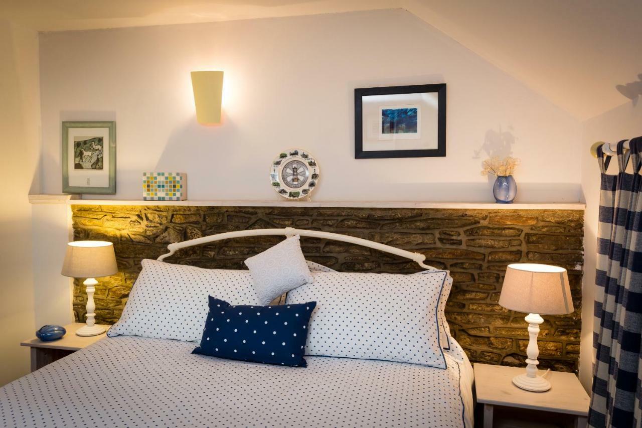 1 Tan Yr Eglwys Barn Cottage Pontardawe Экстерьер фото